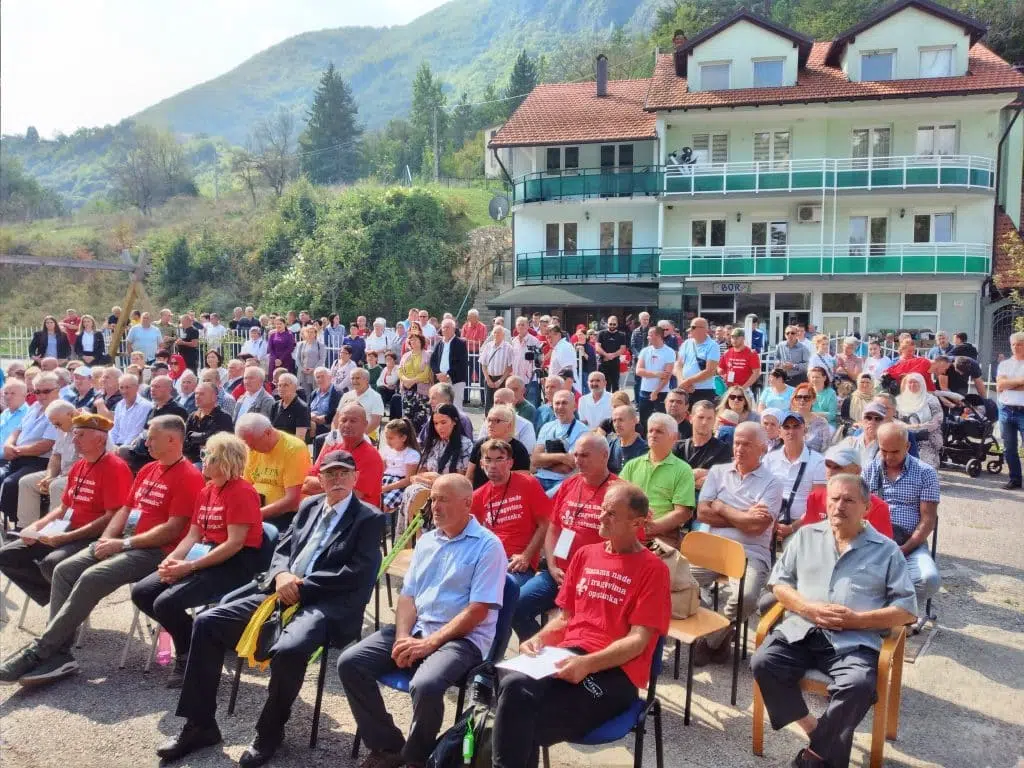 Prigodnim programom danas obilježena 28.godišnjica oslobođenja Glavatičeva