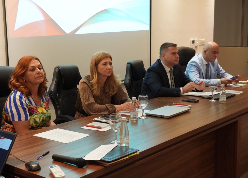 foto/video: edukativna radionica o uvođenju imunizacije protiv hpv u federaciji bosne i hercegovine održana u livnu