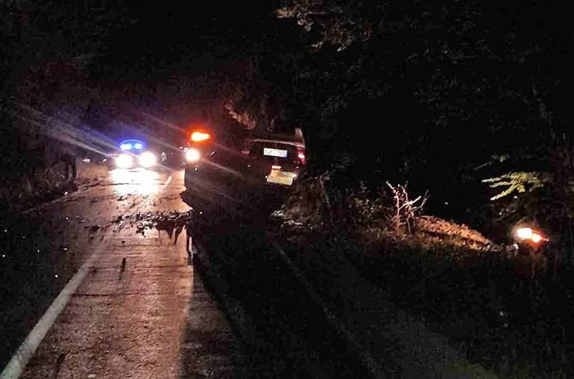 Posušje: Jedan automobil završio na krovu, a drugi u jarku
