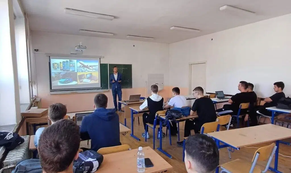 Predavanja i radionice programiranja u SSŠ Posušje