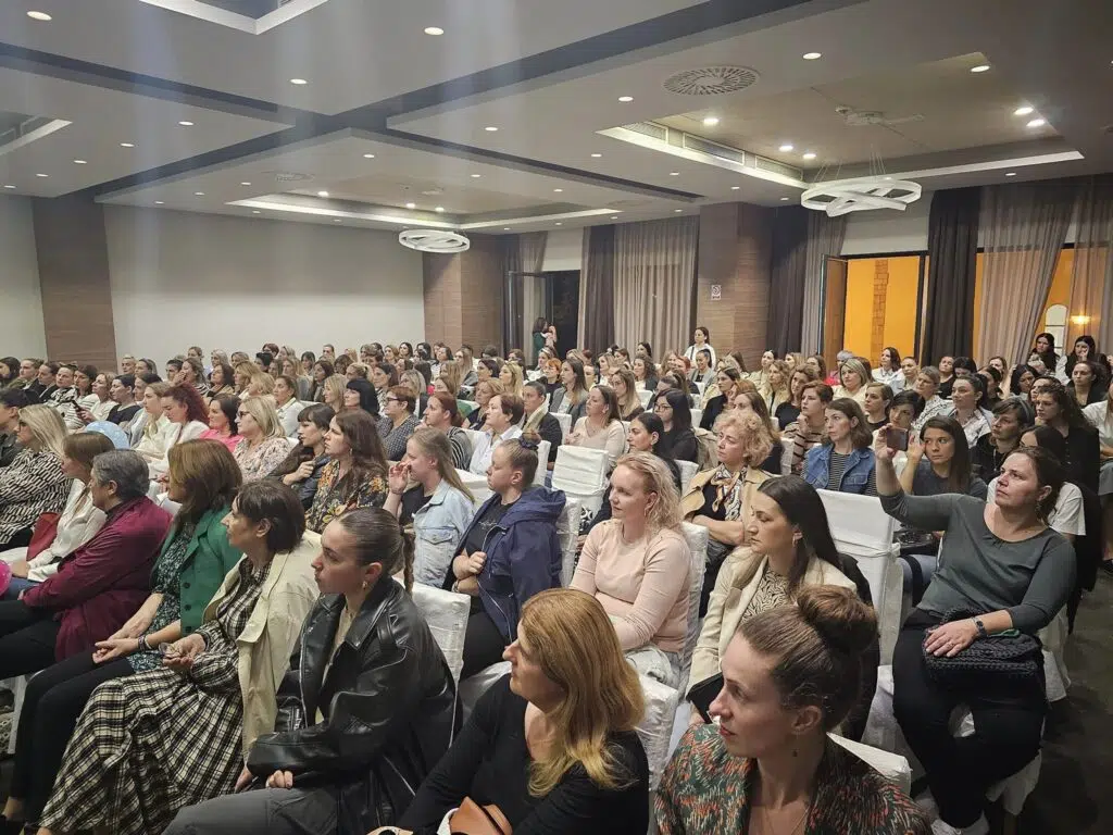 FOTO: Iskazan velik interes za radionicu “Umorna od moranja”