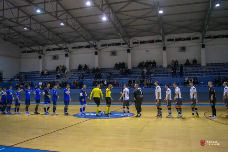 Prva domaća utakmica i prva pobjeda HMNK Rama