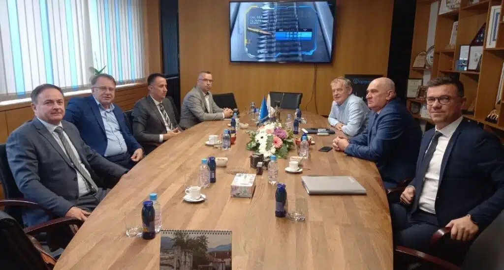 Federalni premijer Nikšić i federalni ministar Lakić posjetili PD “Igman” Konjic