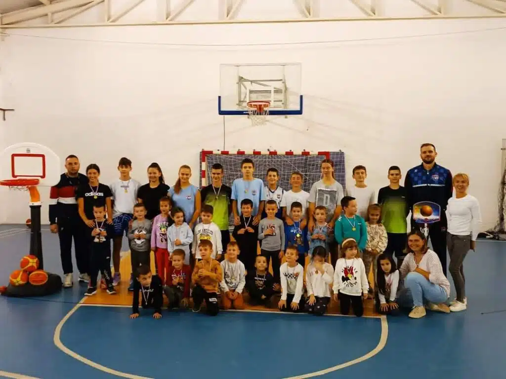 Prvi susret vrtićanaca Dječjeg vrtića Neum sa Školom košarke