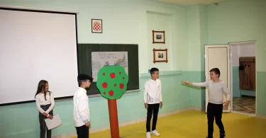 područna škola u posuškom gracu proslavila 90. rođendan