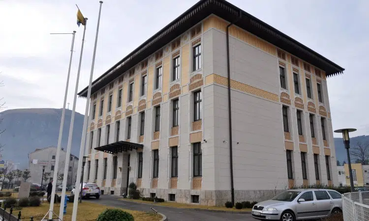 Služba za inspekcijske poslove Grada Mostara uputila upozorenje korisnicima javnih površina