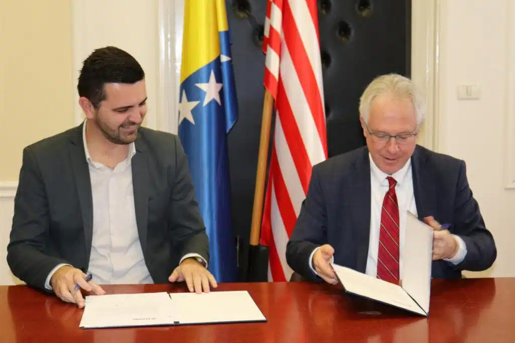 Općina Posušje potpisala Sporazum o provedbi s „Projekt USAID BiH diaspora invest“ i udrugom „Naša perspektiva“