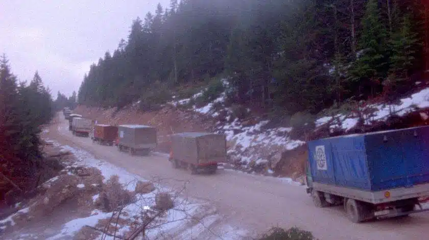 “Bijeli put“: Humanitarni konvoj za središnju Bosnu spriječio da se ponovi masakr iz Vukovara