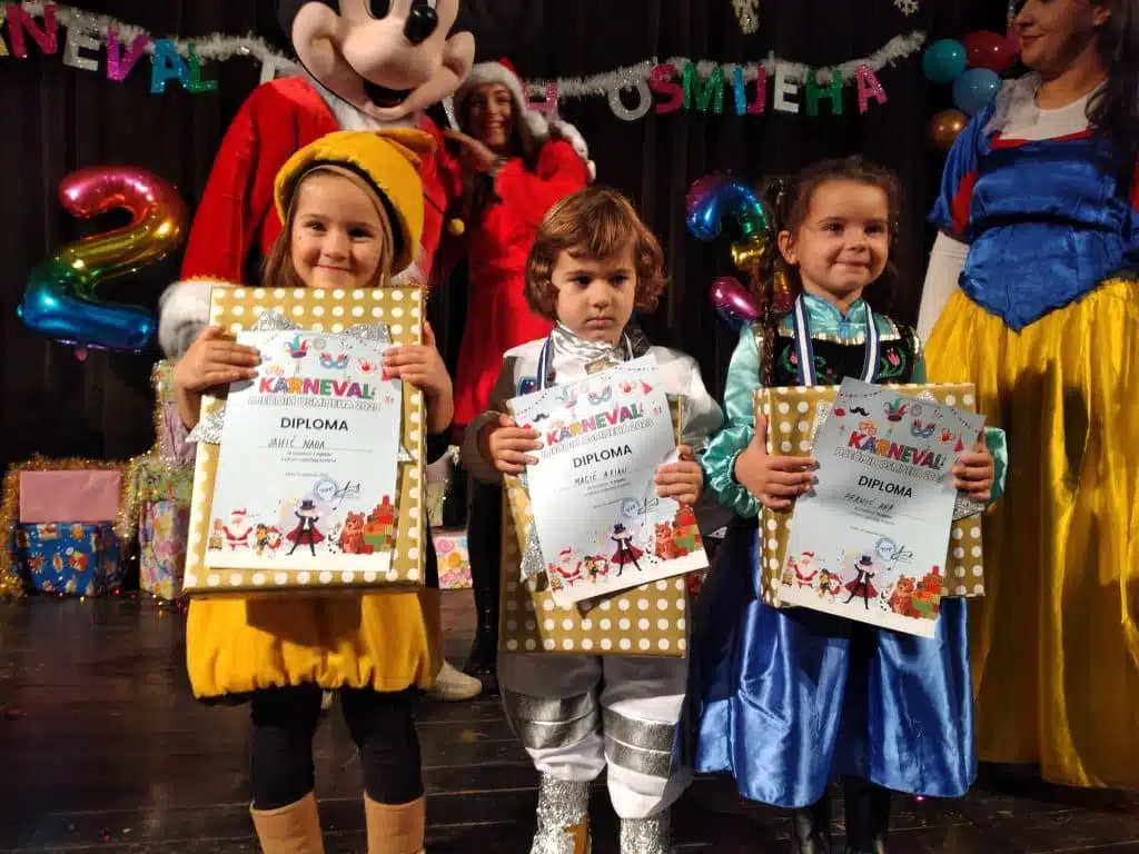 “Zimski grad” Konjic: Održan “Karneval dječijih osmijeha”