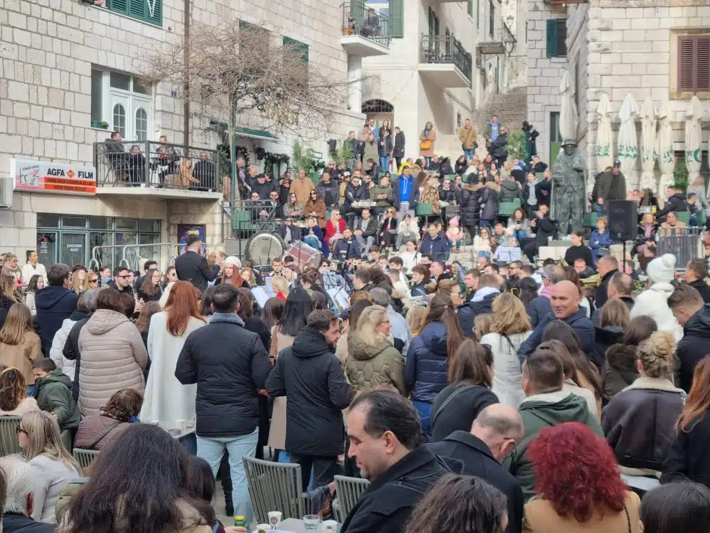 Poseban božićni glazbeni užitak u izvedbi imotskih glazbara