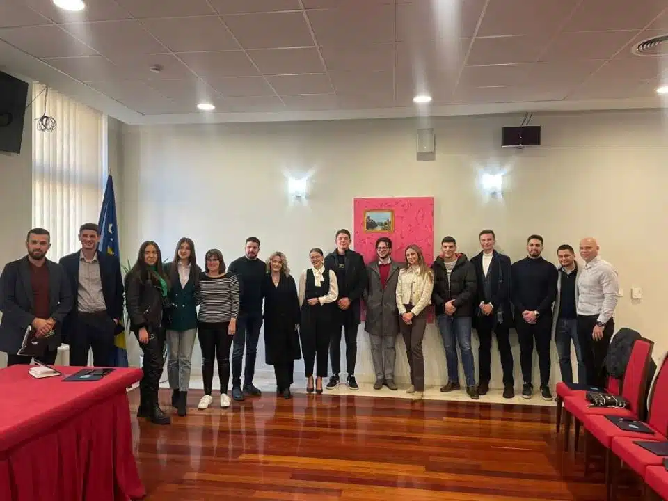 Sara Kazazić nova predsjednica Vijeća mladih Grada Mostara