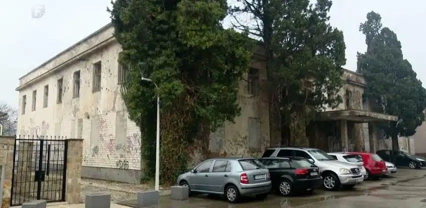 Grad Mostar poziva sve da budu partneri u rješavanju problema ruševnih objekata