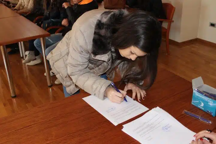 Javni natječaj za dodjelu studentskih stipendija studentima s područja općine Posušje za 2023/24 godinu