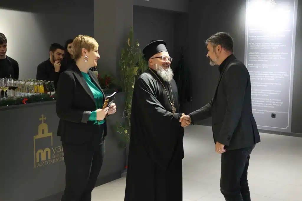 Iguman Pavlović: Božić ne možemo slaviti bez Krista (VIDEO)