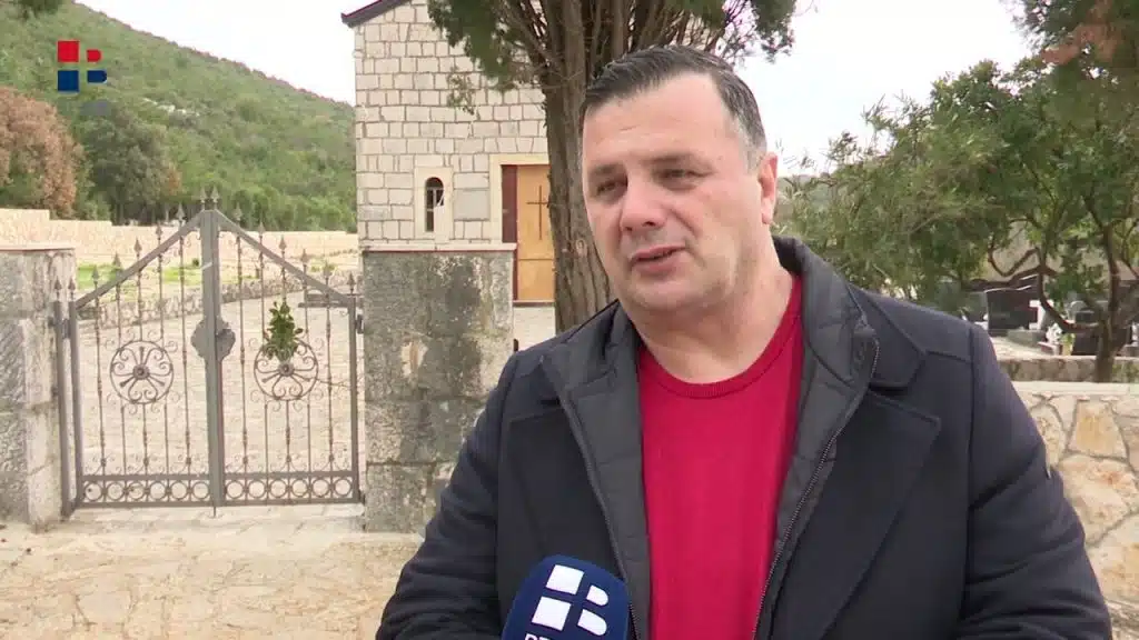 VIDEO | Neumski župnik i načelnik o lomljenu križeva: ”Nemamo riječi, nađite počinitelje”