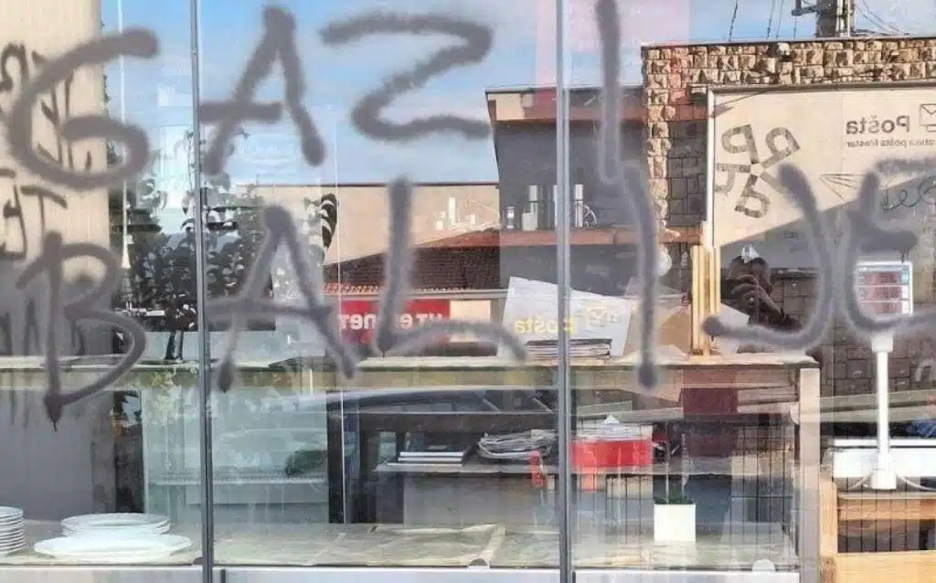 Vlada HNŽ oštro osuđuje vandalizam u Neumu