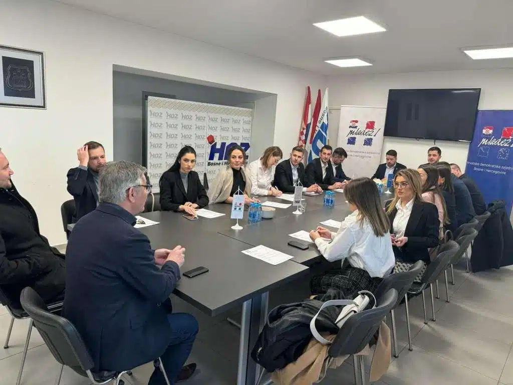 Mladež HDZ-a BiH u Grudama: Poštivanje Ustava i konstitutivnih naroda ili neka ‘građani’ idu bez nas