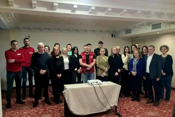 Crveni križ općine Posušje: Projektom „Zimska pomoć 2023-2024“ osigurano 9.950,00 KM