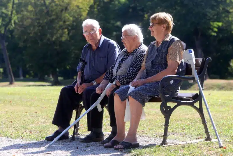Dobre vijesti: Skoro milijun KM za liječenje i rehabilitaciju umirovljenika