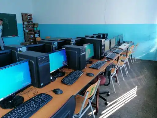 Planira se uvođenje interneta u svim školama BiH