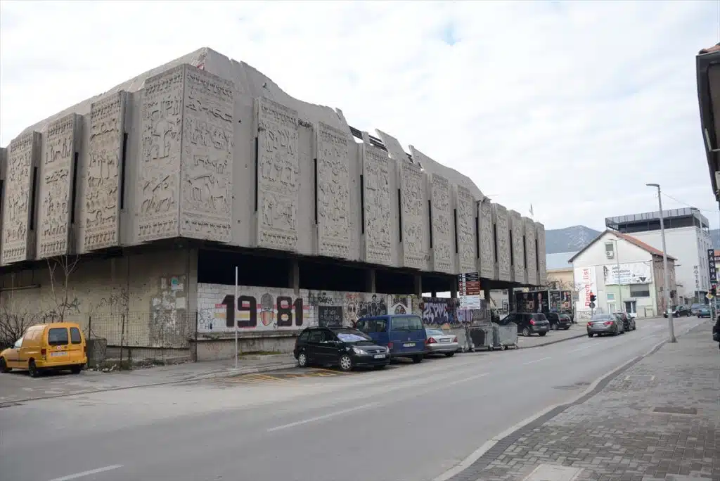 Zgrada nekadašnjeg Razvitka u Mostaru dobiće novi izgled