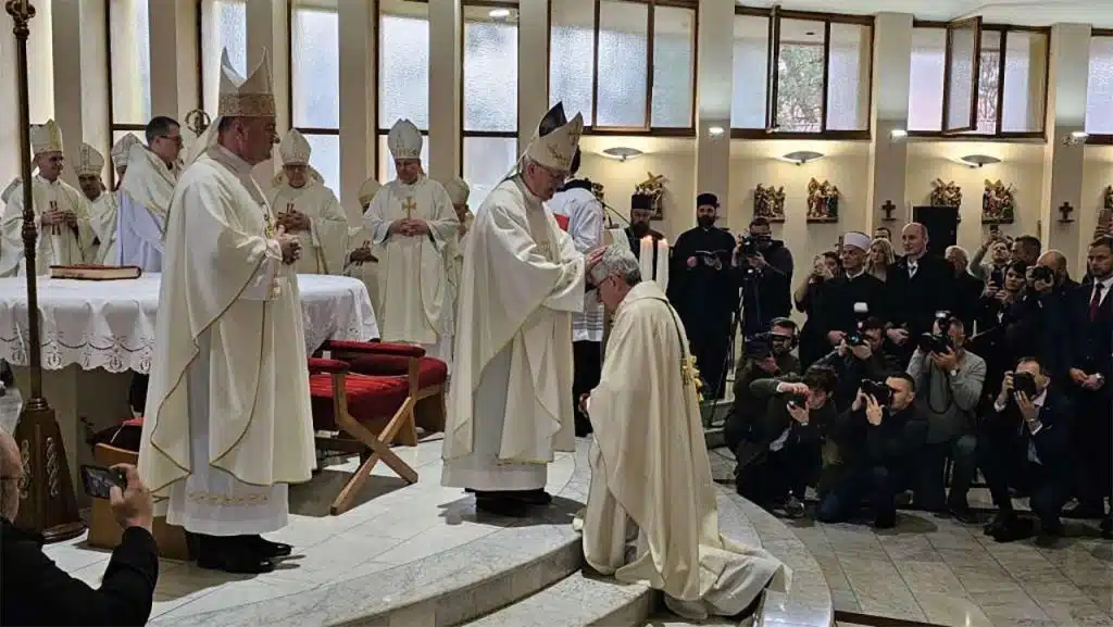 FOTO/VIDEO: Zaređen novi banjolučki biskup mons. Željko Majić