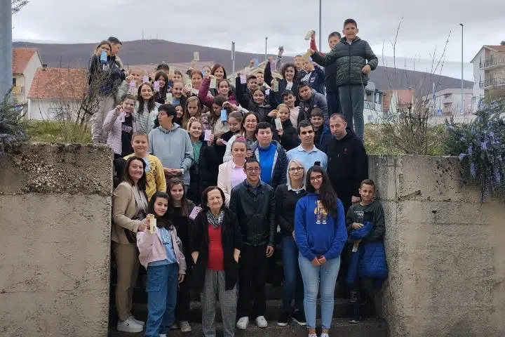 Posušje: Učenici OŠ Ivana Mažuranića boravili u Udruzi osoba s invaliditetom