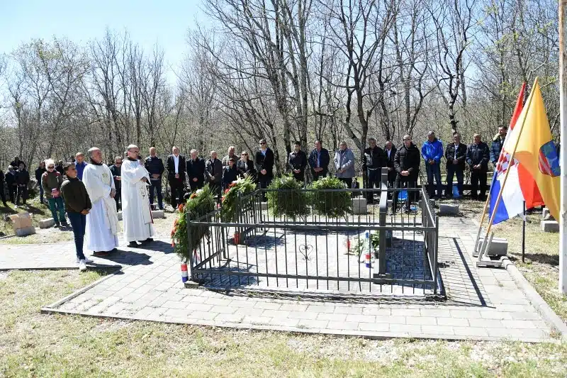 Na Uskrsni ponedjeljak sv. Misa na Podadrežnju