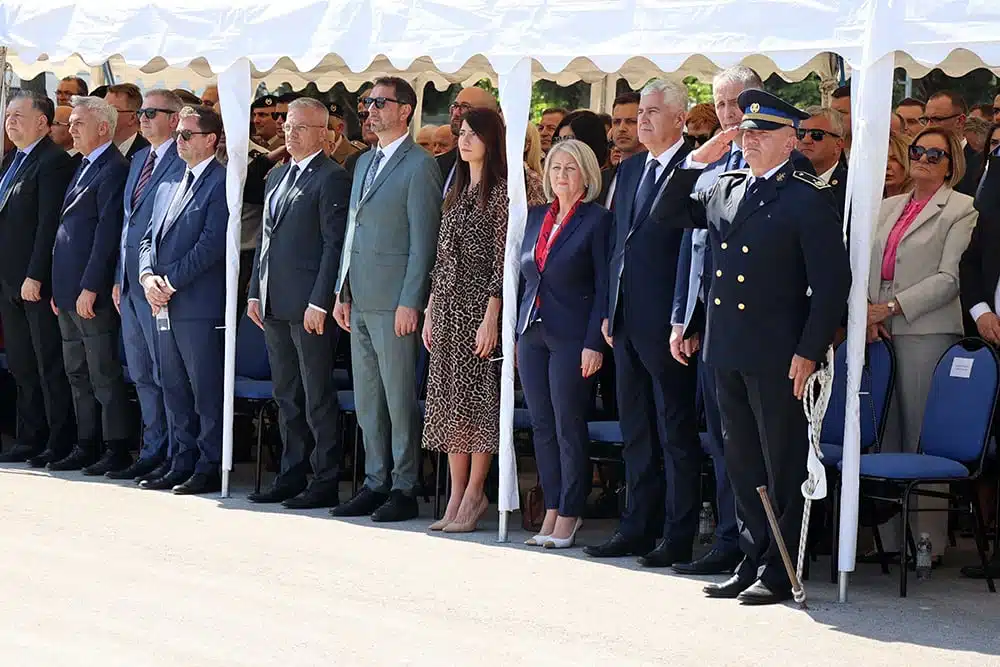 U Mostaru svečano obilježena 32. obljetnica utemeljenja HVO-a