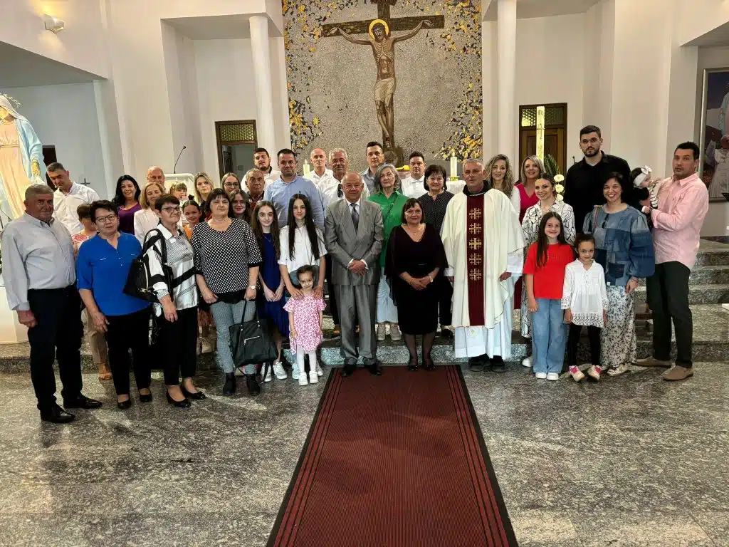 Tihaljina: Milena i Anđelko Vranješ proslavili 50 godina braka (FOTO)