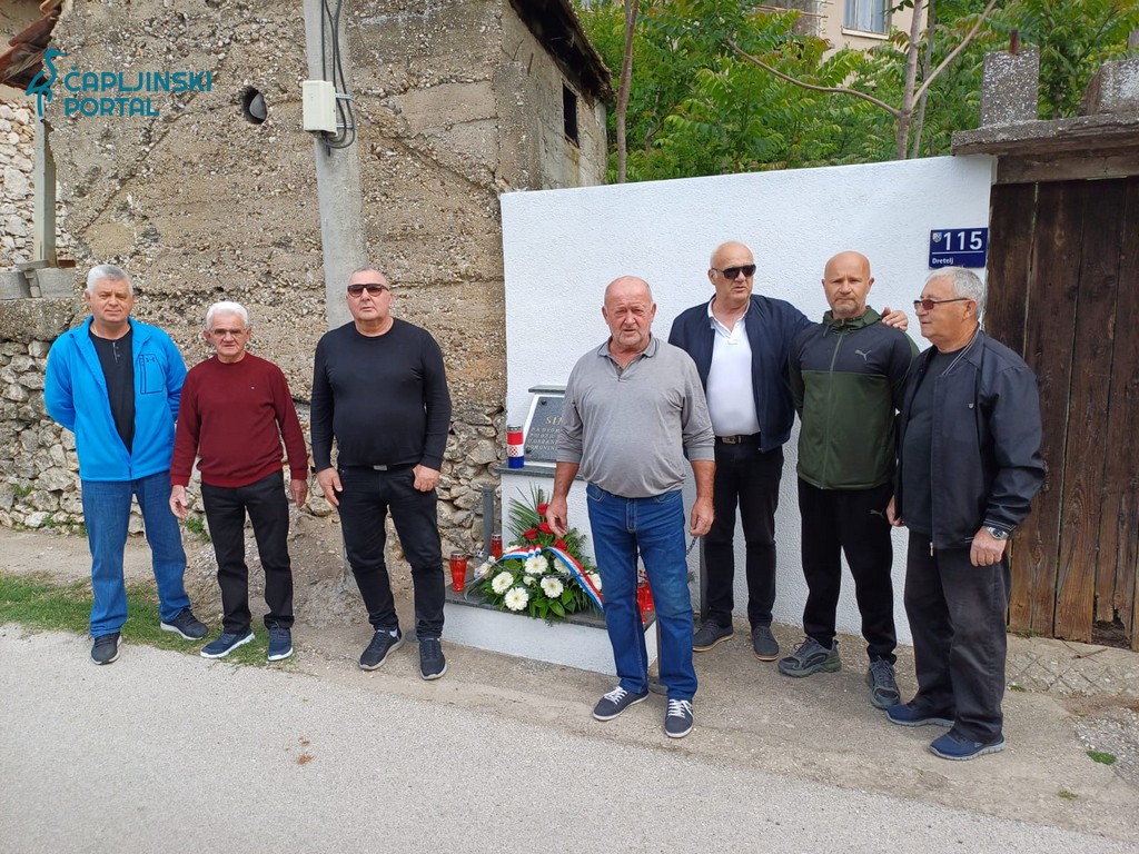 FOTO | U Dretelju obilježena 32. godišnjica smrti branitelja Šime Evića