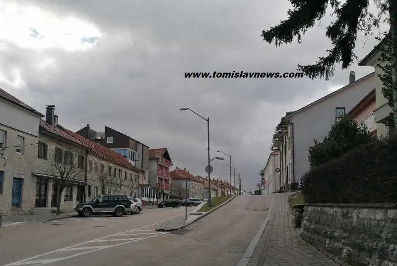 DOBRO vam oblačno i kišno jutro iz Tomislavgrada!
