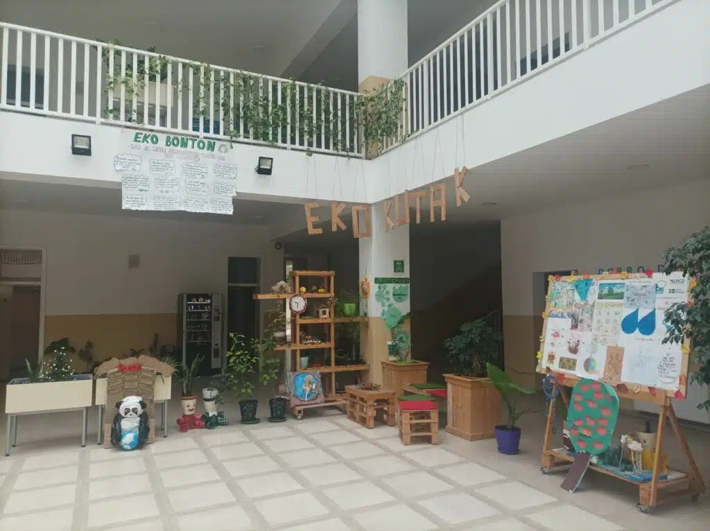Javna ustanova Osnovna škola Gnojnice organizator događaja povodom Dana Planete Zemlje