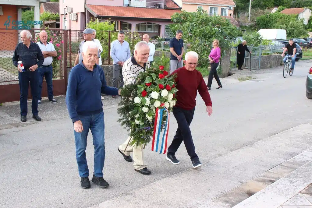 FOTO | Pripadnici Treće Dreteljske satnije HVO-a okupili se nakon 32. godine