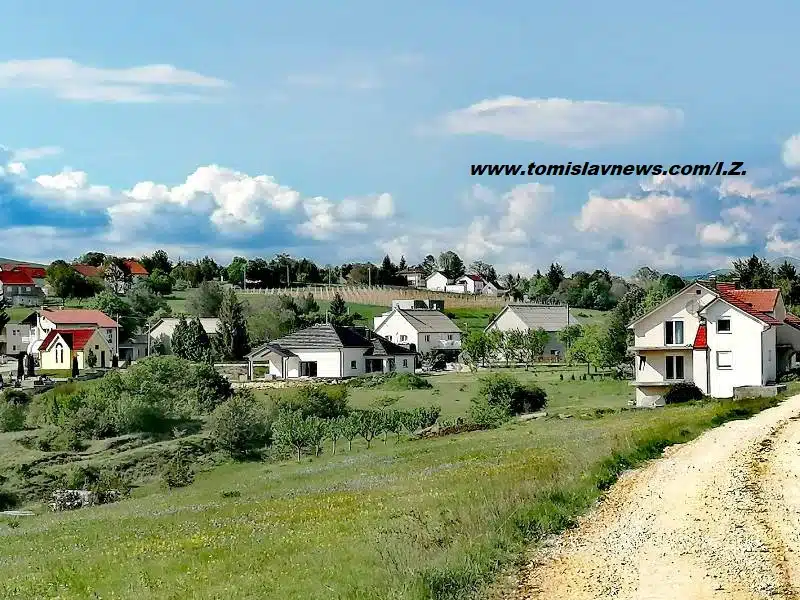 VIDEO: DOBRO vam pretežito vedro i toplo jutro iz Tomislavgrada!