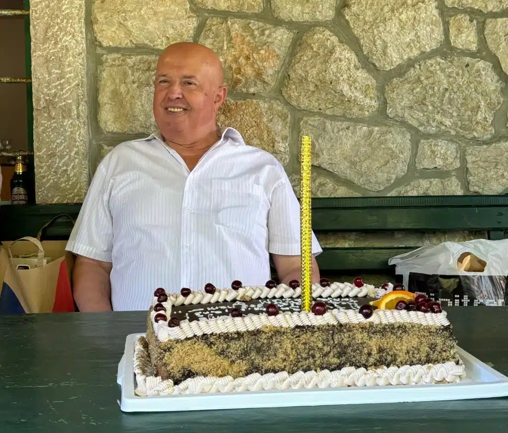 Umirovljeni legendarni profesor Ante Zlopaša – Noće