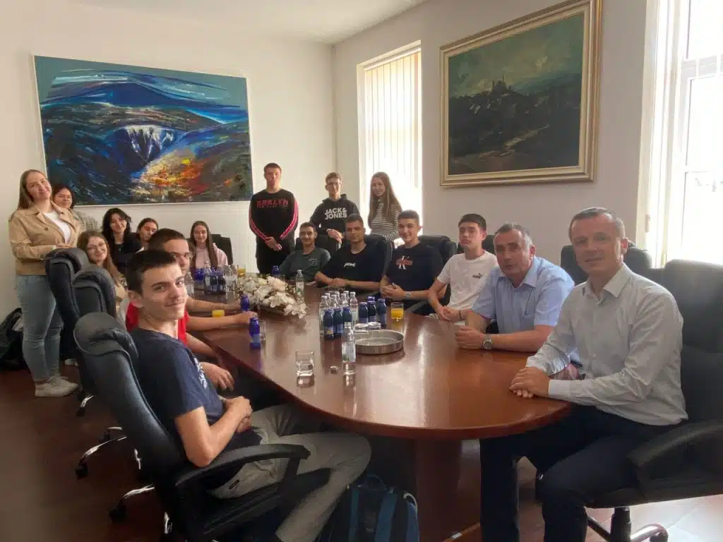 Gradonačelnik Livna primio harmonikaše iz grada povodom osvajanja prvog mjesta na međunarodnom takmičenju
