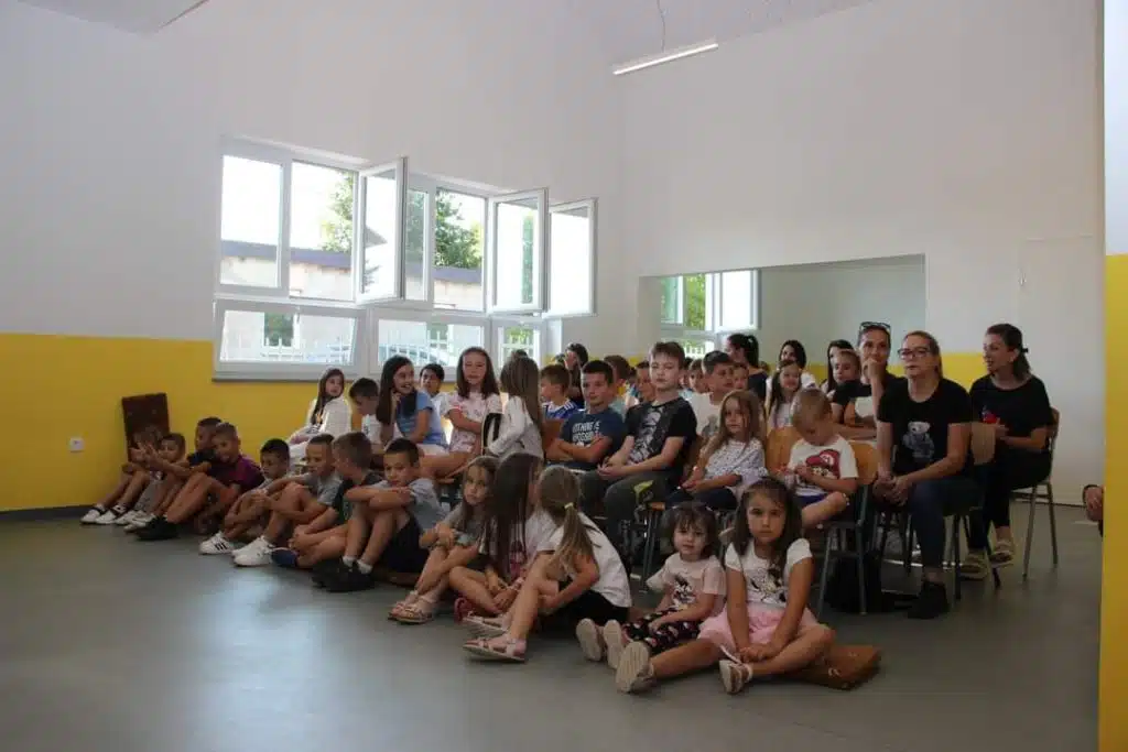 Gradac i Čitluk: Održana predstava za djecu na Posuškom litu