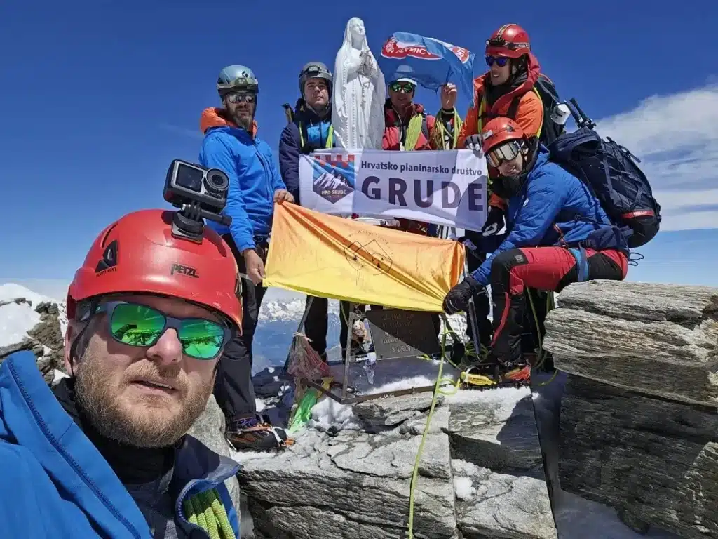 Petorica Ljubušaka i Gruđanin na pohodu Gran Paradiso i Mont Blanc