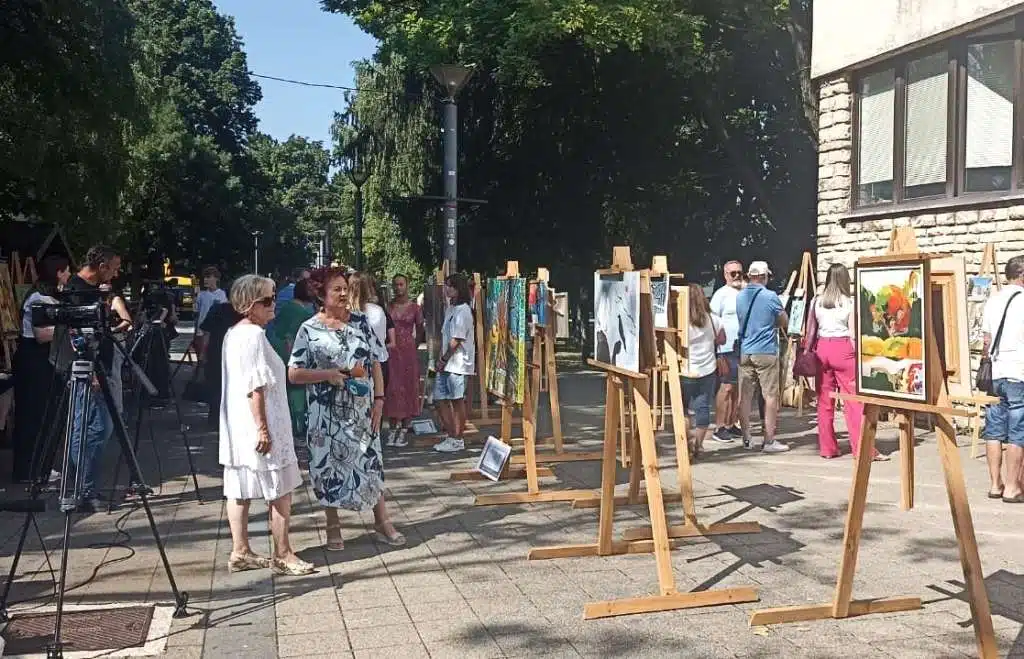 Livno: Izložba ‘Sve livanjsko’ otvorena
