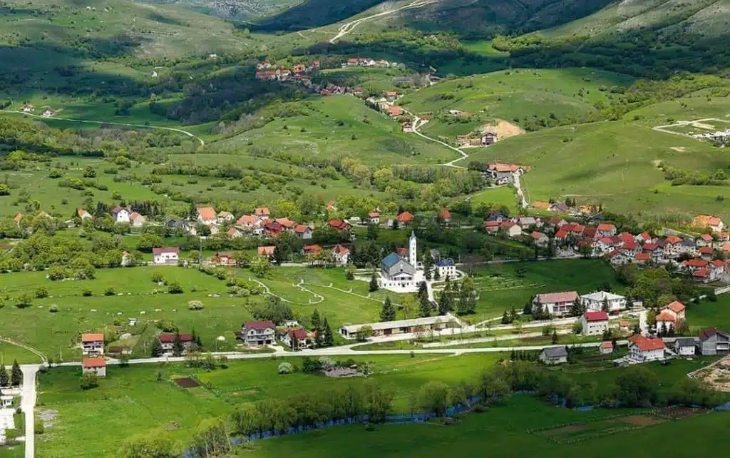 Obavijest o otvaranju Hrvatskog doma “Stjepana Radića” u Šujici