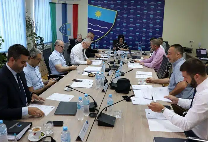 Prilika za mlade: 129 vježbenika dobiva priliku za sticanje prvog radnog iskustva