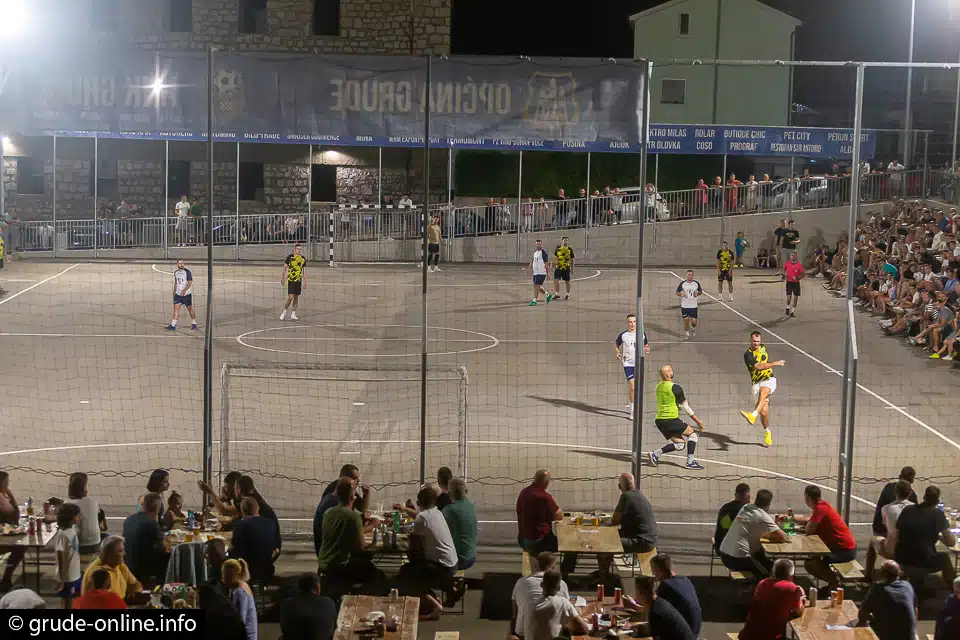 Završnica Lokalnog muzičkog takmičenja Grude: Polufinale u ponedjeljak, finale u utorak