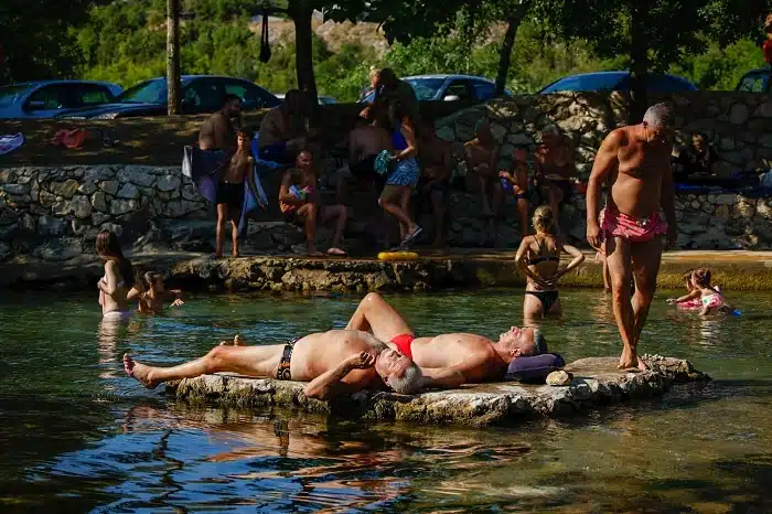 Crveni meteoalarm ostaje na snazi do četvrtka.