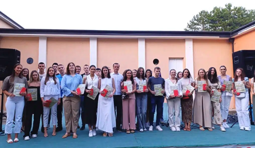 Nagrađeni odlikaši posljednjeg dana Livanjskog kulturnog ljeta