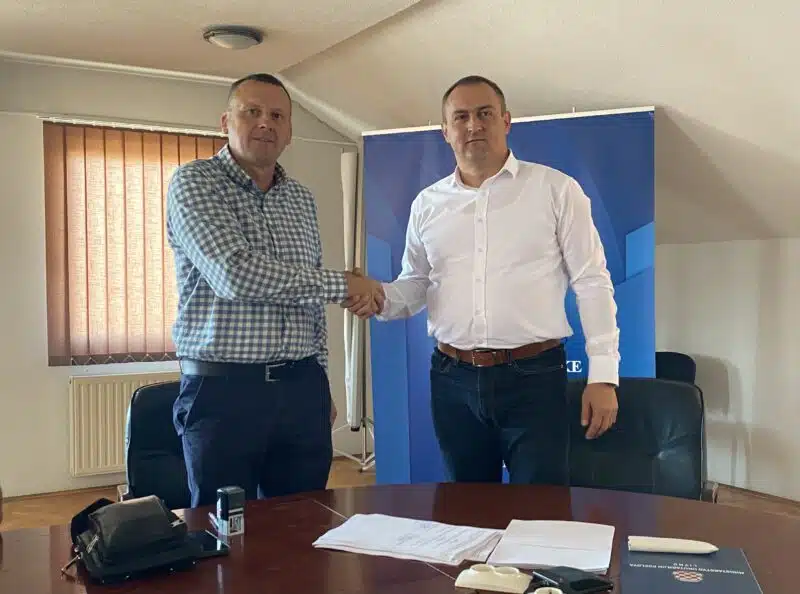 Potpisan Kolektivni ugovor sa Sindikatom djelatnika MUP-a Hercegbosanske županije danas u zgradi Vlade