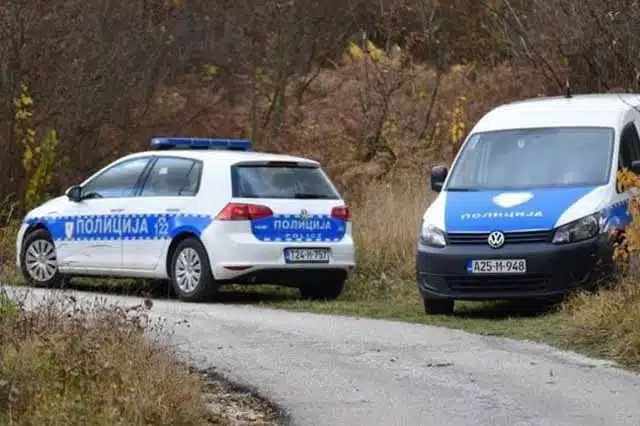 Poznat identitet ubice iz Šipova: U automobilu ubio suprugu pa pucao u sebe |