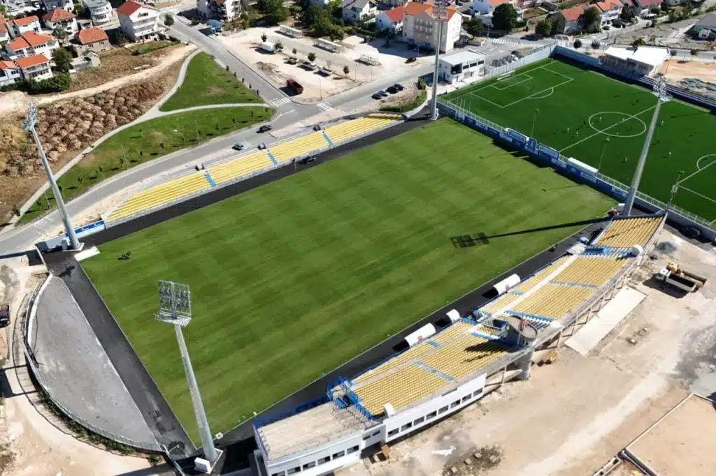 Na novom travnjaku u Posušju će se odigrati prva utakmica protiv Radnika.