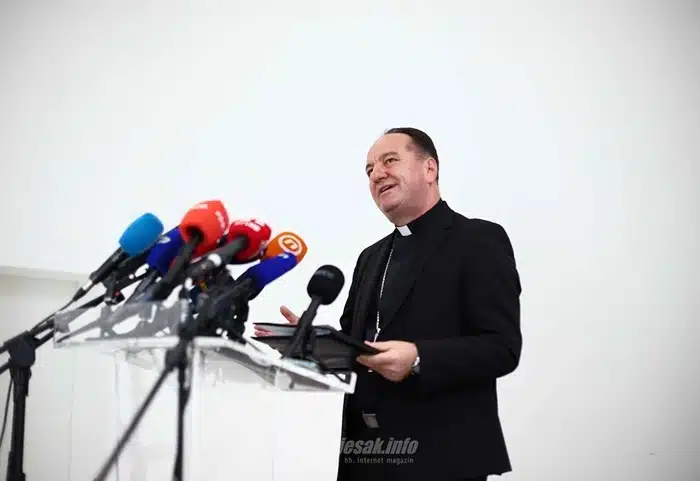 Biskup Palić: Međugorje treba interpretirati kao navodni fenomen