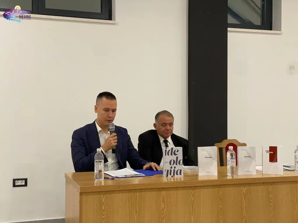 FOTO: Predstavljanje romana “Orlovača” Marijana Mandića održano u Neumu